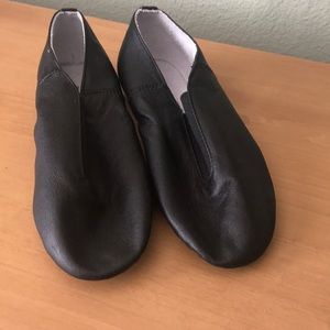 Like New, Jazz Shoes black leather